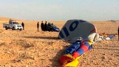Una turista sudafricana muere y 12 resultan heridos en un accidente de globo en Luxor
