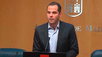 Aguado insta al PP volver a la comisión de corrupción y Garrido lo tacha de oportunista