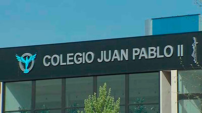 Un colegio concertado de Alcorcón recomienda a sus  profesores vestir con "recato" y "modestia"