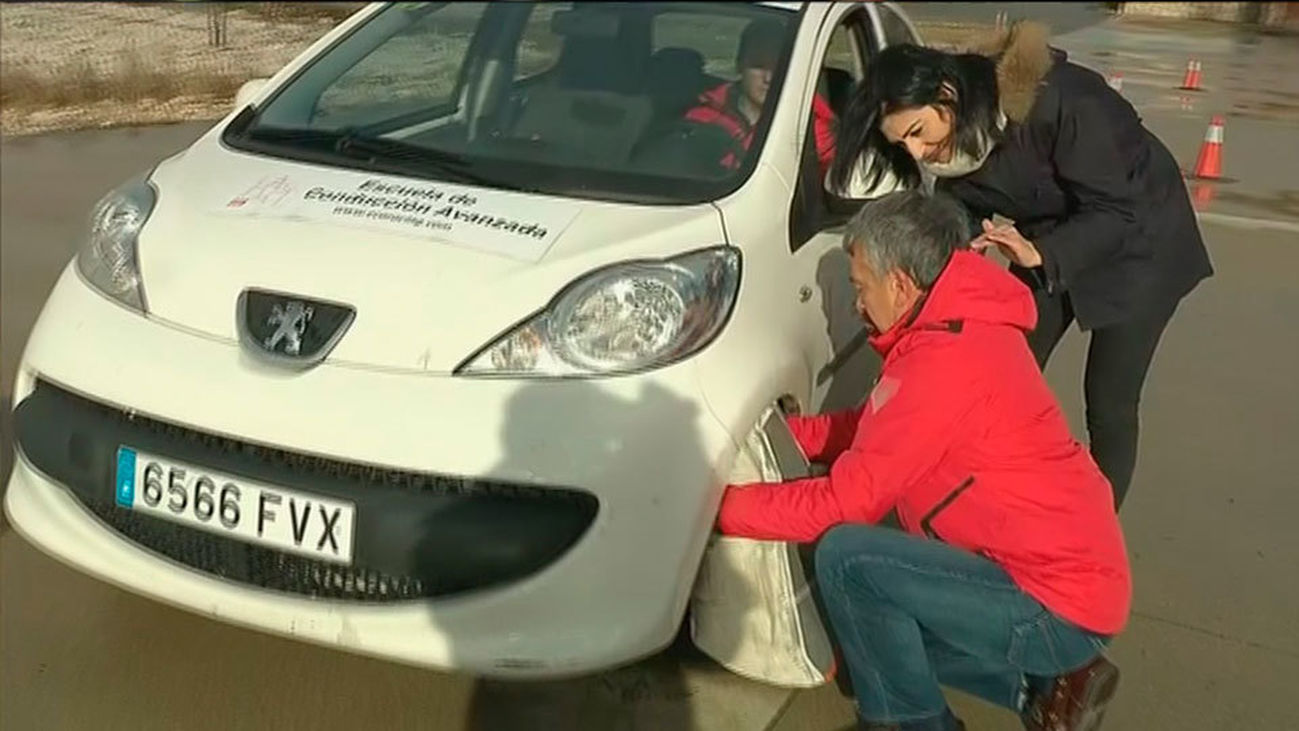 Aprendiendo a poner las cadenas