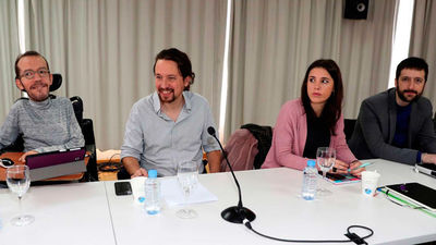 Pablo Iglesias acusa al Rey de ser el principal obstáculo para un cambio político