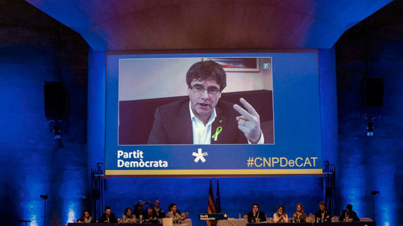 Puigdemont reclama no "subvertir" el  mandato de las urnas con debates reglamentarios