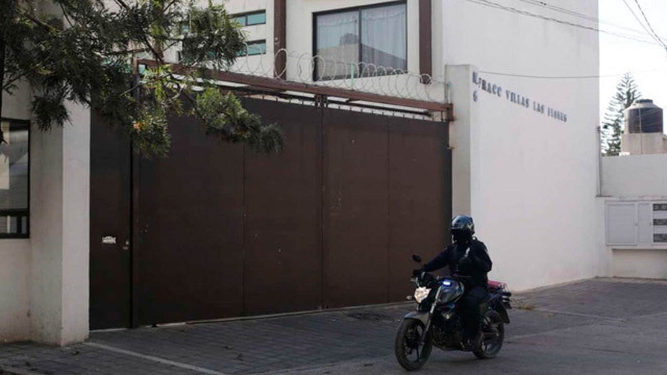 Exterior de la casa donde fue asesinado el empresario español Segismundo Díaz Martín
