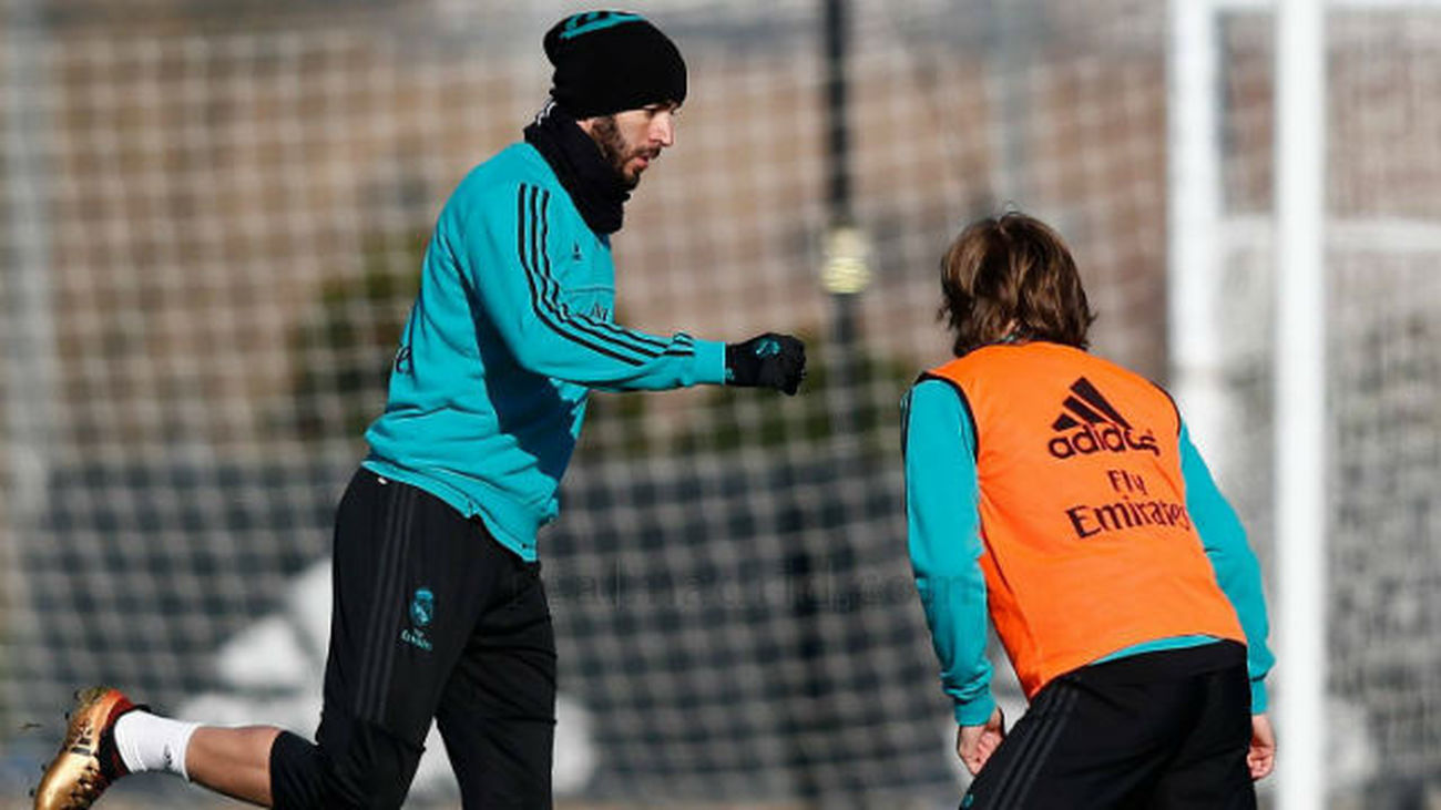 Benzema ultima su vuelta