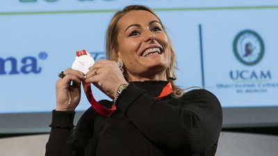 La plata de Pekín cuelga del cuello de Lydia Valentín con 10 años de retraso