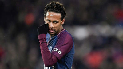 La avaricia aleja a Neymar de la afición