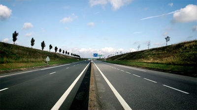 El Gobierno autoriza la compra de las autopistas de Abertis por Atlantia