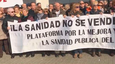 Protesta por "el  colapso" de las Urgencias del Hospital del Henares