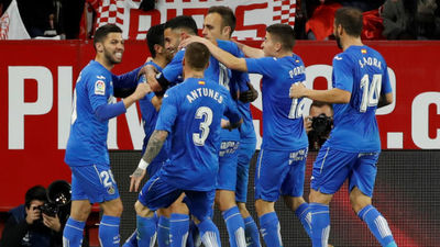 1-1. El Getafe arranca un empate en la prolongación y deja frío al Sevilla