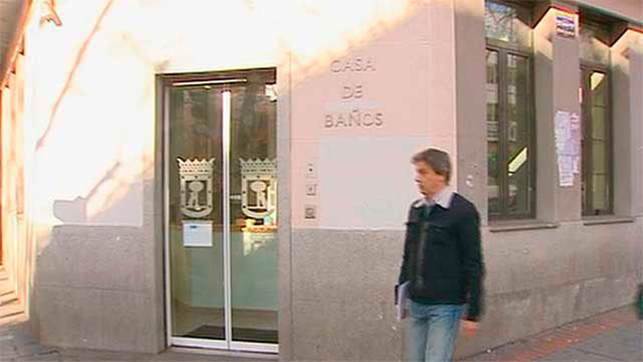 Cerrada la Casa de Baños de Bravo Murillo