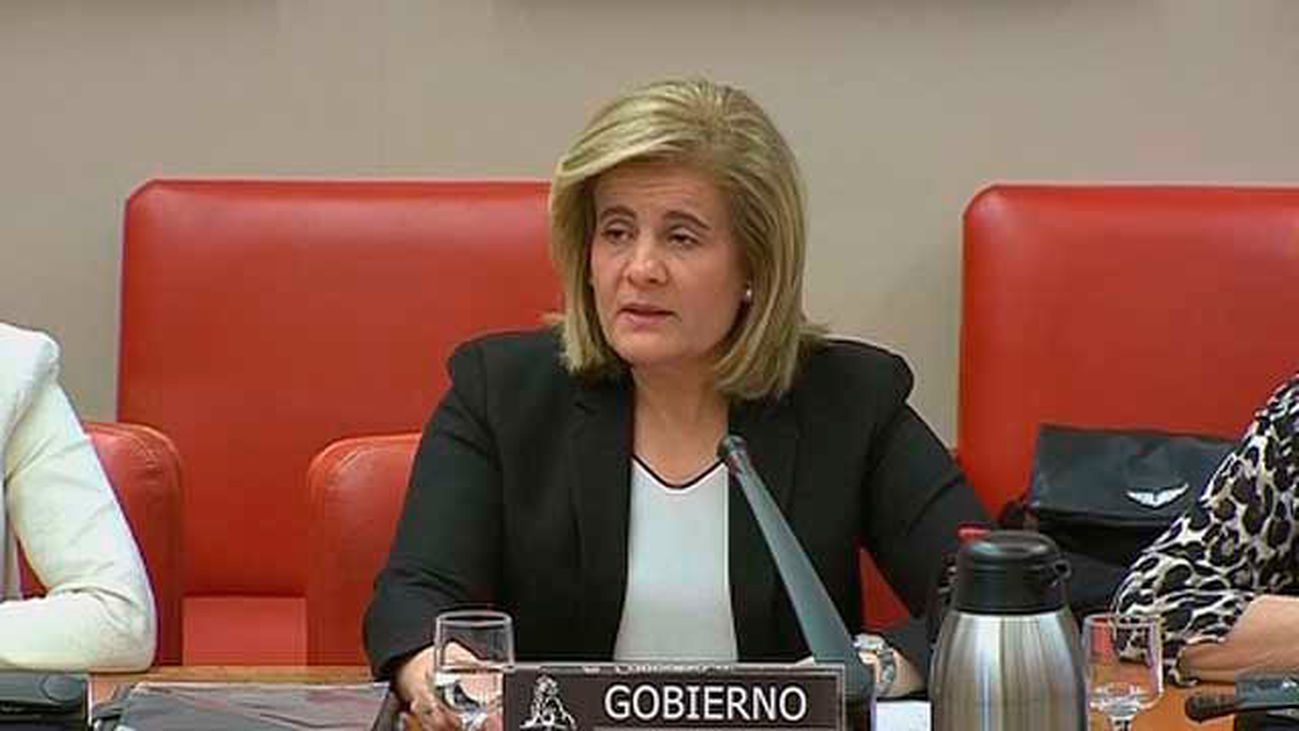 Báñez: El déficit de la Seguridad Social vuelve al camino del equilibrio en 2018