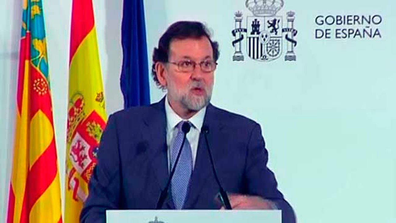 Rajoy avanza que el PIB para este año aumentará  "al menos el 2,5 por ciento"