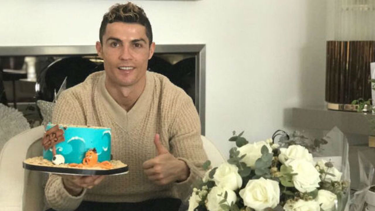 Cristiano cumple 33 años en su momento de mayor irregularidad