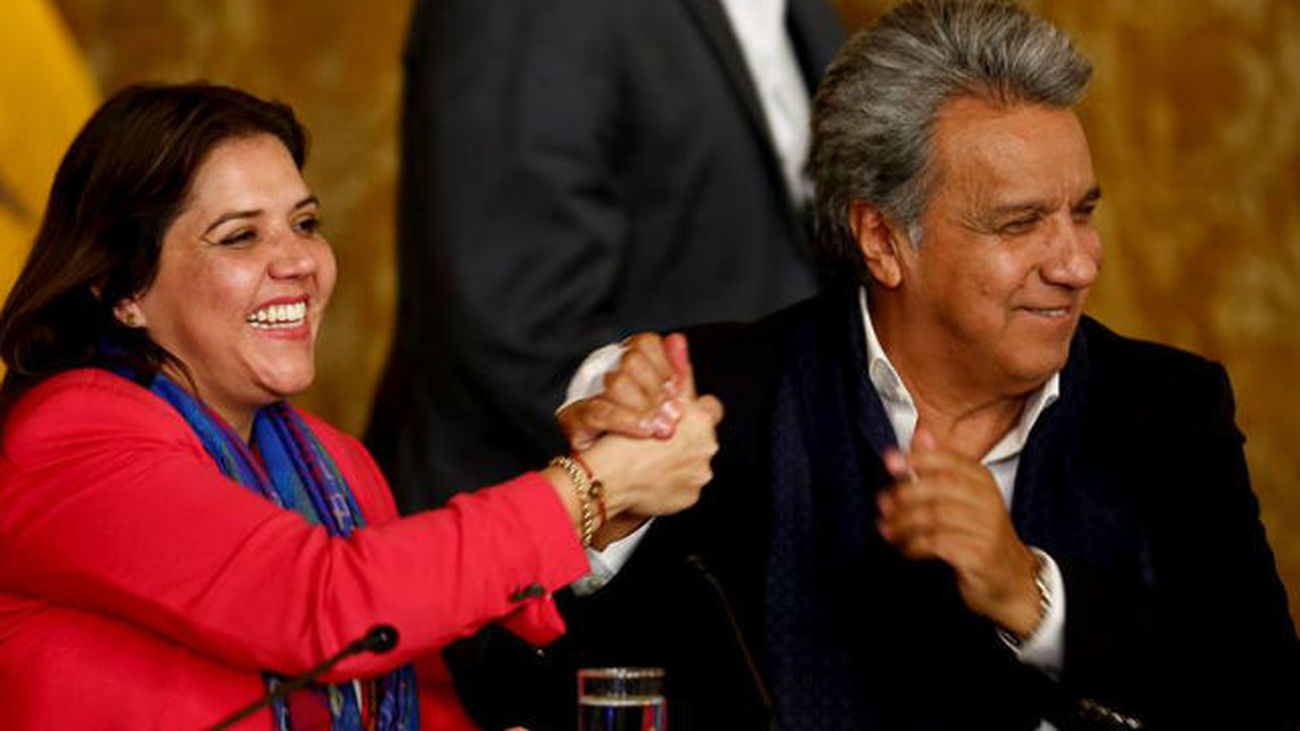 El presidente de Ecuador, Lenín Moreno, junto al vicepresidenta Maria Alejandra Vicuña