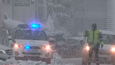El frío gélido y la nieve ponen en alerta a 13 comunidades