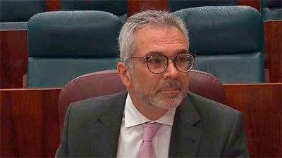 La Asamblea pide el cese o dimisión del consejero de Políticas Sociales, Carlos Izquierdo