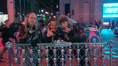 Una valla para los 'Jevis' de la Gran Vía