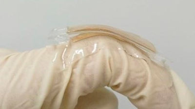 Ya se puede generar eletricidad moviendo un dedo