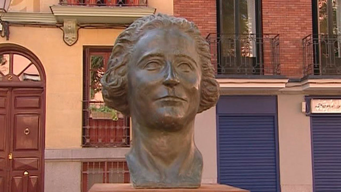 Madrid homenajea a Clara Campoamor