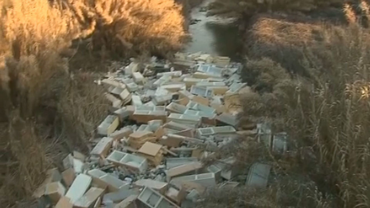 Móstoles valora colocar barreras de acceso al río Guadarrama para evitar vertidos