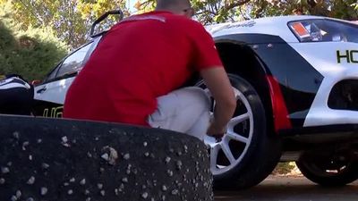 Javi García, piloto de rallies prácticamente con un solo brazo