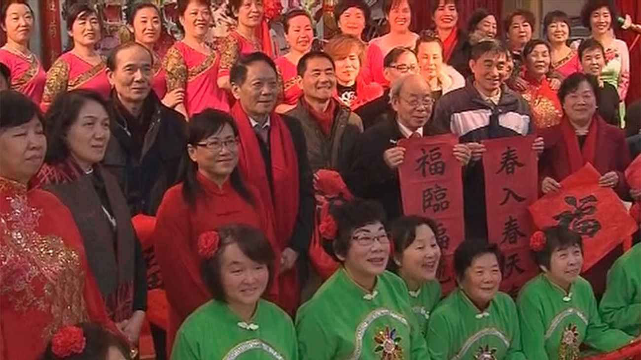 La comunidad china en España celebra el Nuevo Año bajo el signo del Perro