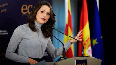 Arrimadas plantea un pleno extraordinario  para "desbloquear" la investidura