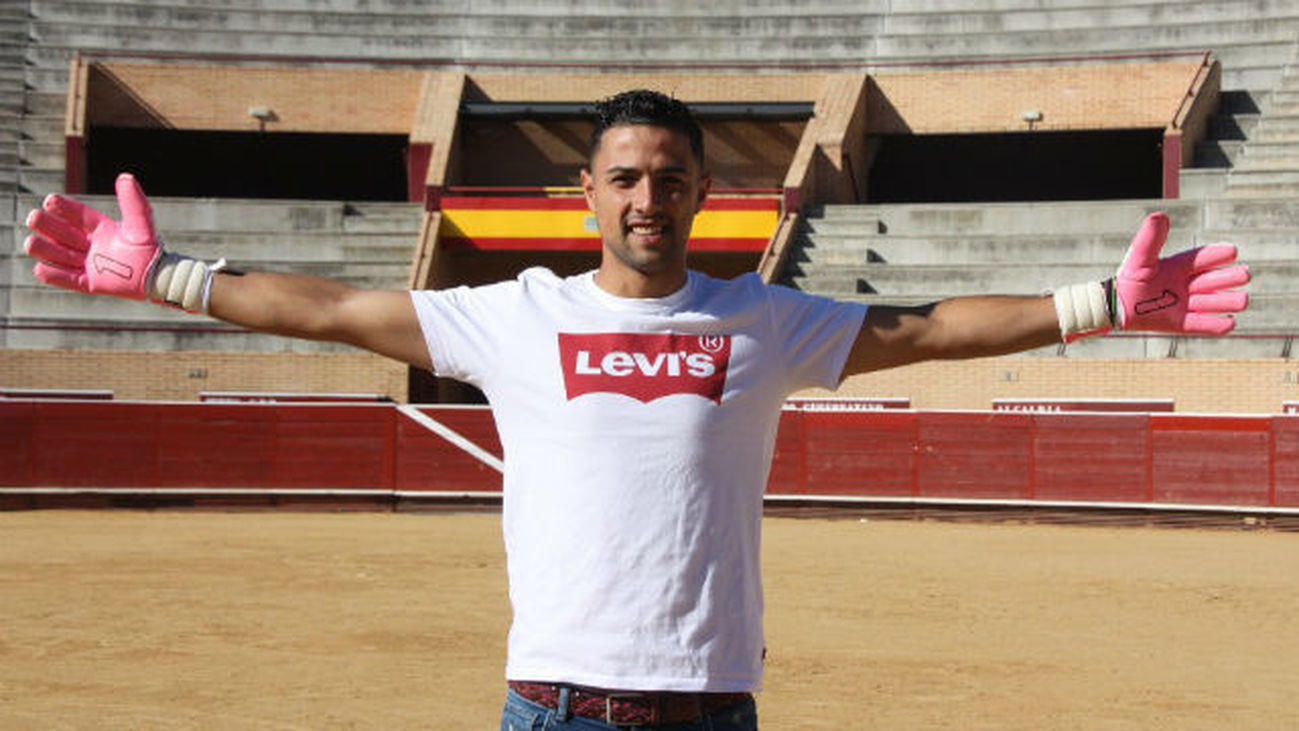 Cristian Parra, el portero recortador