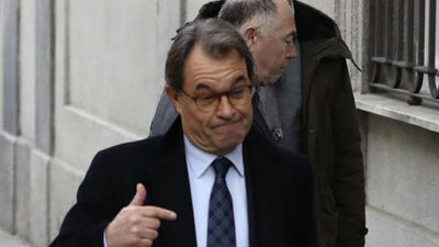Artur Mas cuestiona investir Puigdemont ya que abriría más causas penales