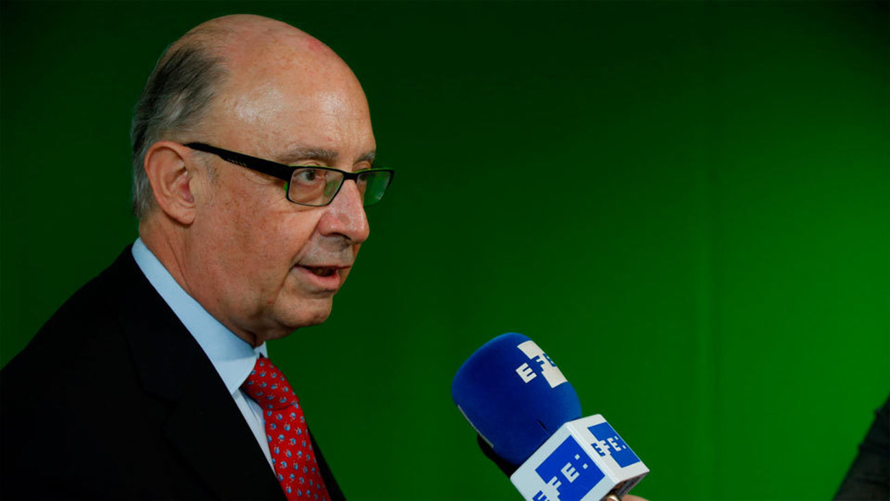 Montoro garantiza la equiparación salarial de todos los policías en tres años