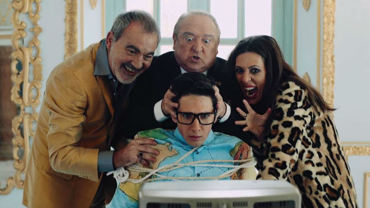 Fernando Esteso participa en el videoclip de Gremio DC