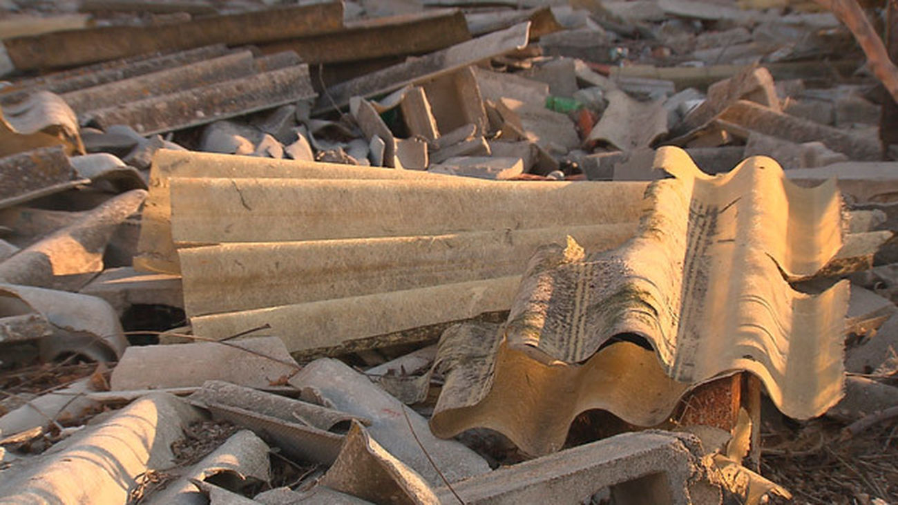 Algete acometerá la limpieza de unos terrenos municipales llenos de amianto