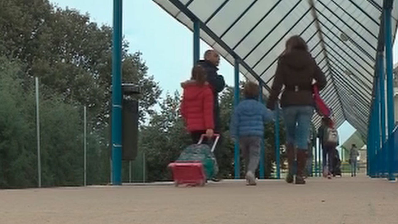 Retrasos en los informes necesarios para entregar la custodia de un menor