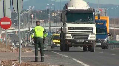 Más controles de la DGT a camiones y autobuses