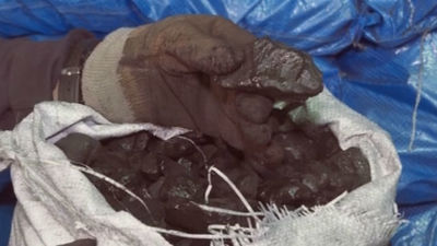 Uno de los últimos carboneros de Madrid