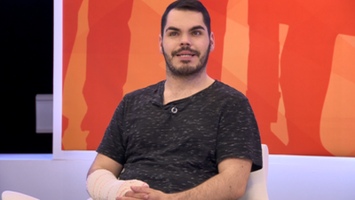 Cristian Peña, 28 años: “un seguidor se obsesionó conmigo y se presentó en mi puesto de trabajo”