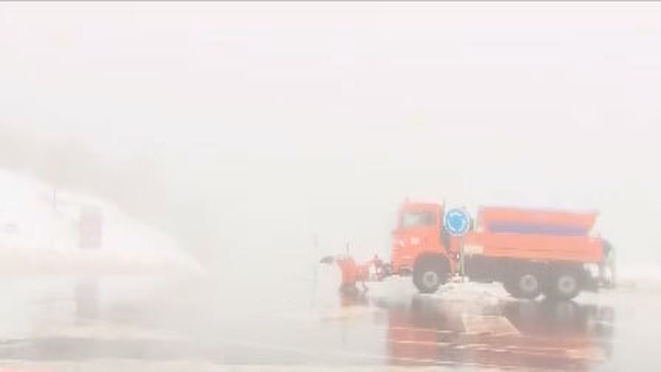Niebla y viento en la sierra con rachas de hasta 110 kilómetros por hora