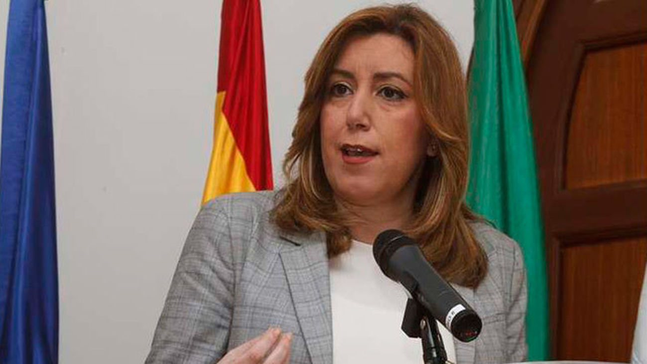 Susana Díaz pide unanimidad para exigir una nueva financiación en presencia de Pedro Sánchez