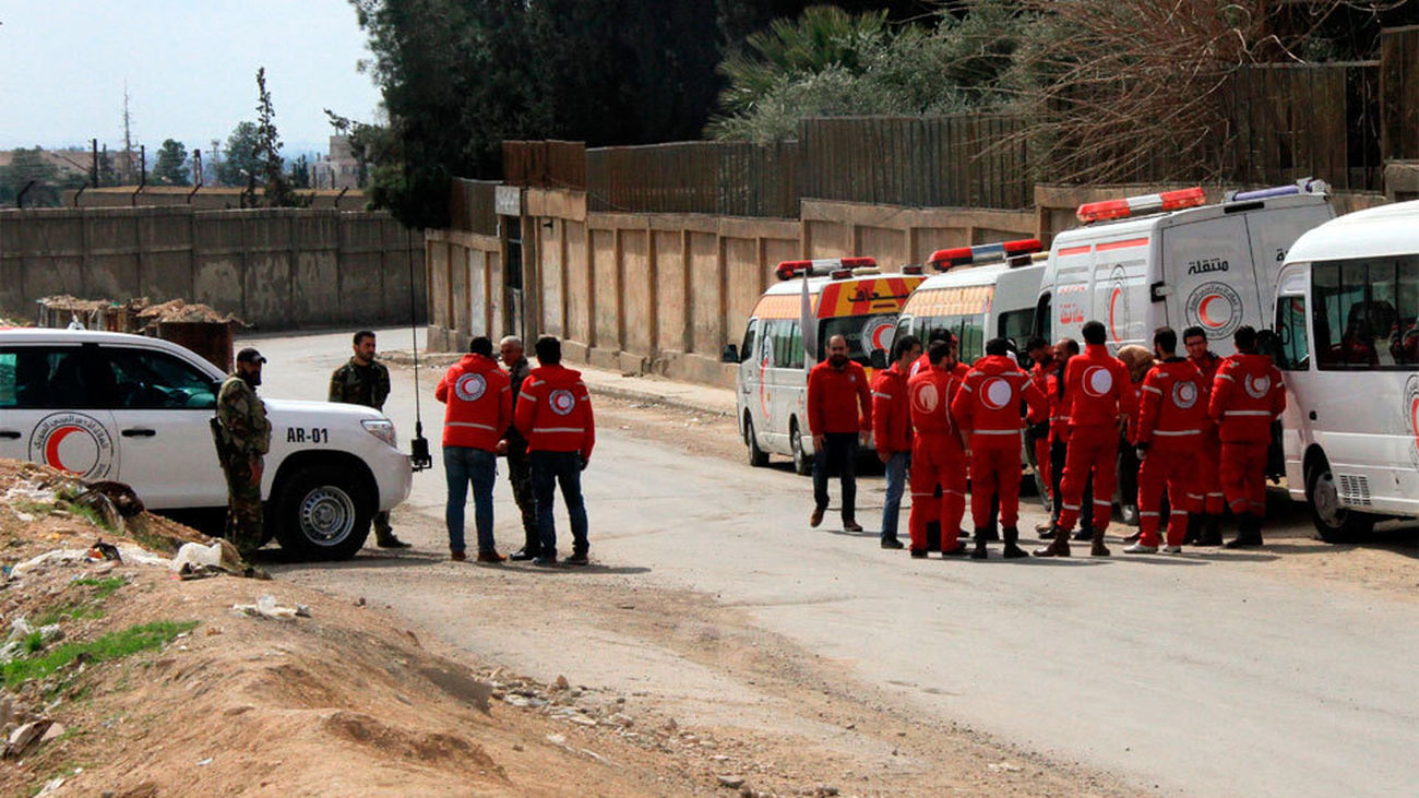 Comienza el tercer día de pausa humanitaria en Guta precedido de bombardeos