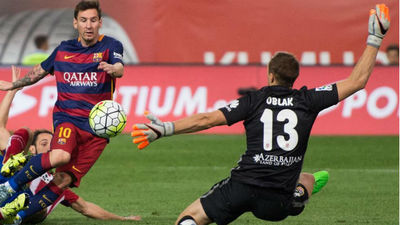 Objetivo de Oblak: frenar a Messi para que haya Liga