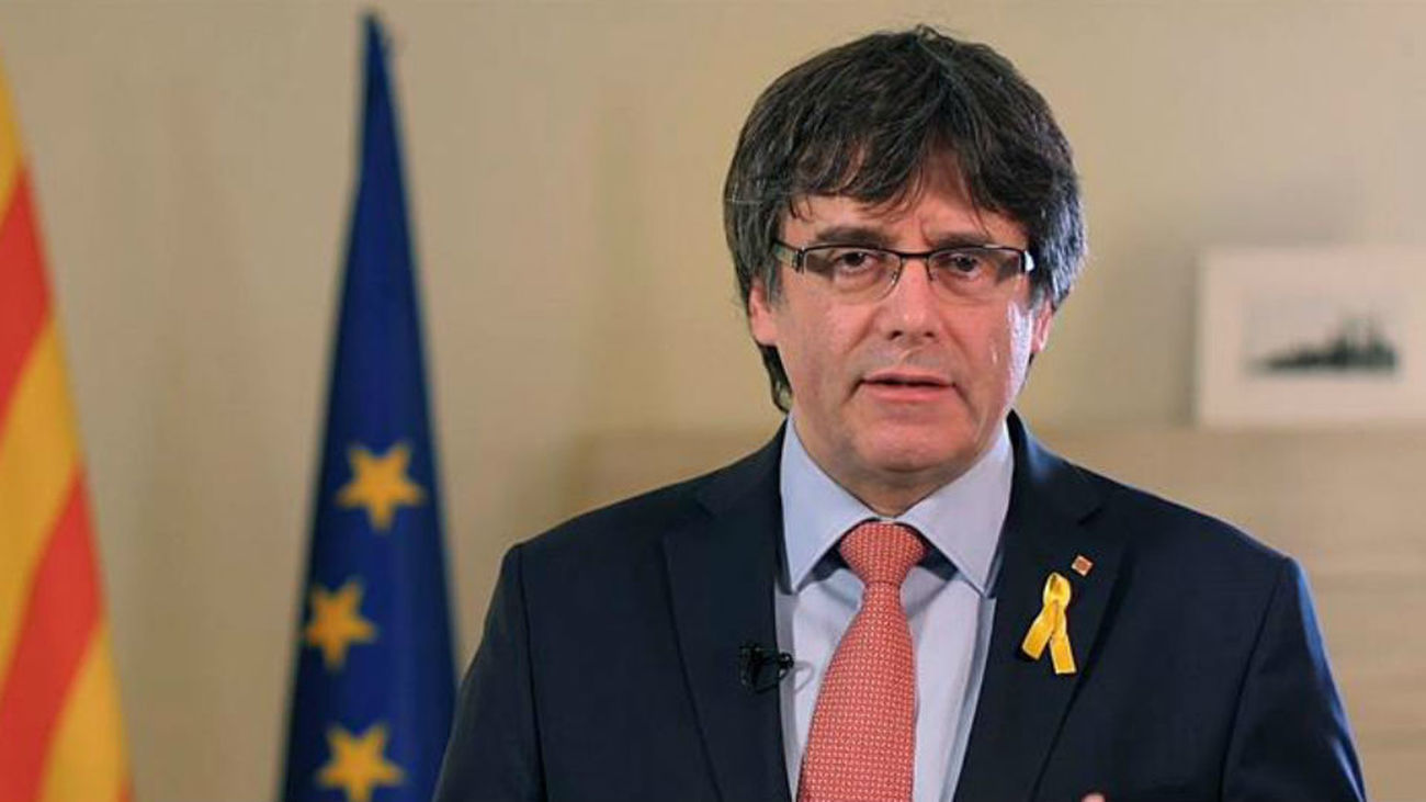 Puigdemont comparece ante un juez alemán tras pasar la noche detenido