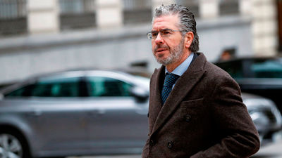 El juzgado admite a trámite la querella de Cristina Cifuentes contra Granados