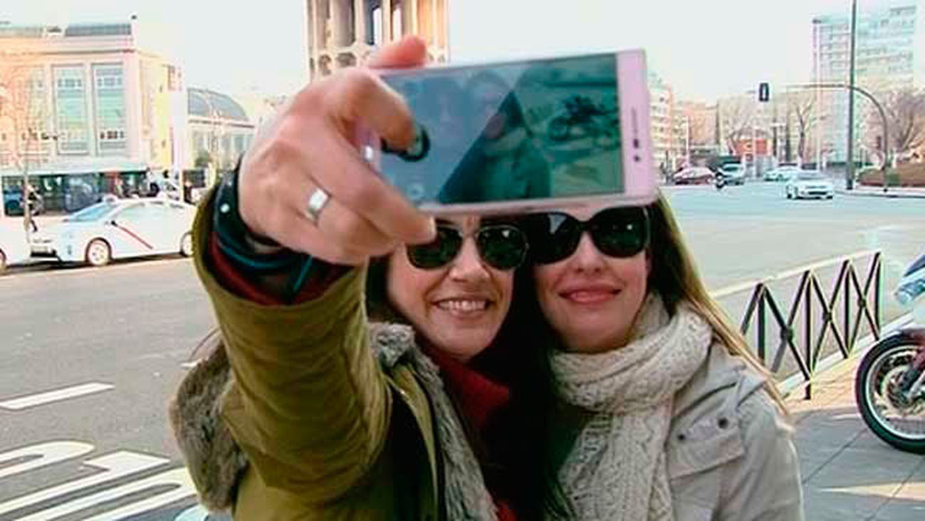 ¿Un retoque estético por los serlfies?