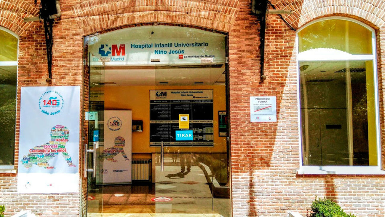 El hospital Niño Jesús incorpora perros al tratamiento de trastornos alimentarios en adolescentes