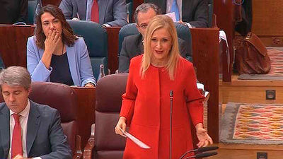 El Gobierno retira su Ley de universidades tras un error de Cifuentes al votar