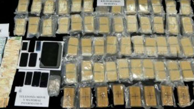 Intervienen 800 kilos de cocaína en coches con dobles fondos en Extremadura