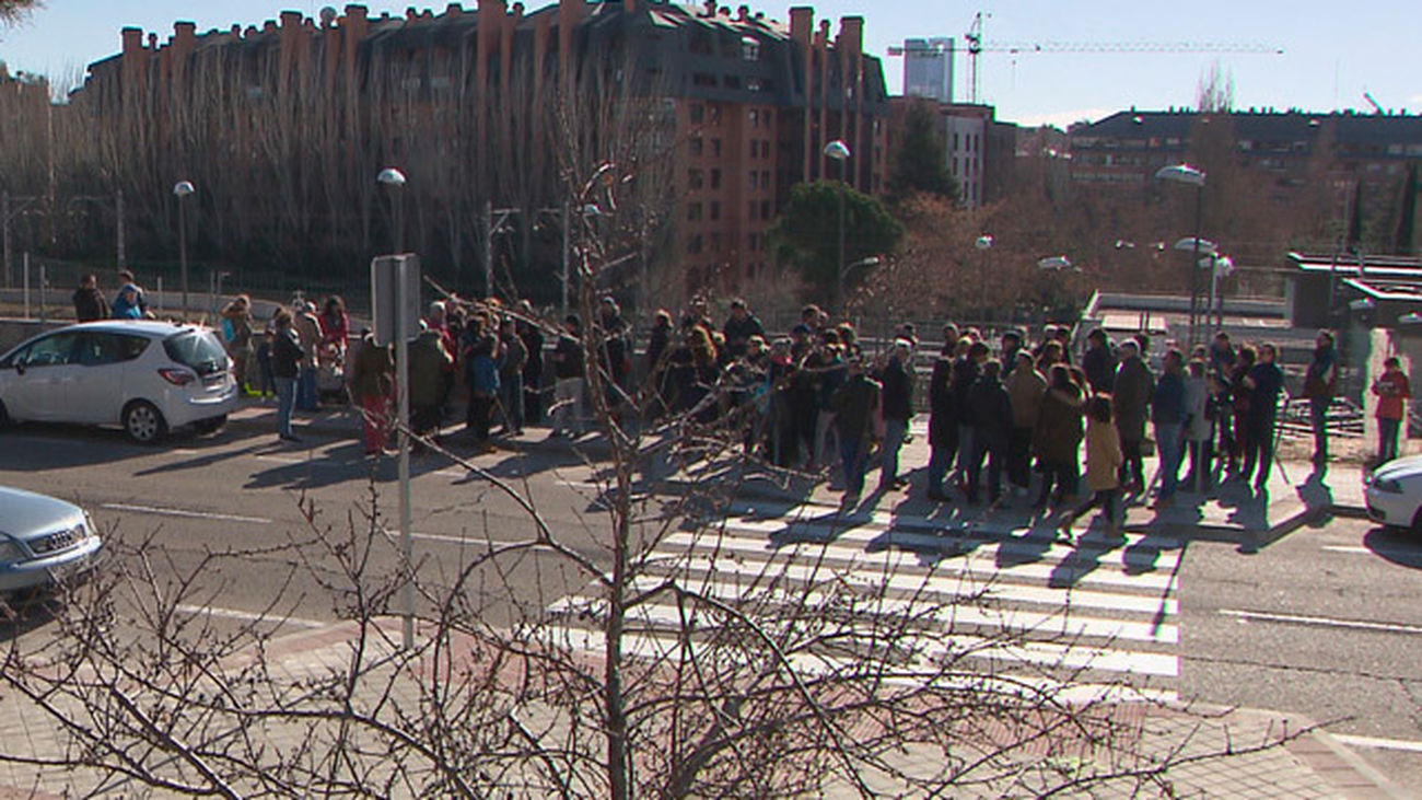 Familias de Montecarmelo reivindican la contrucción de un nuevo instituto