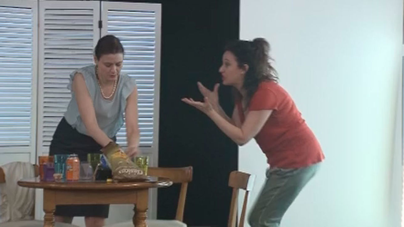 "La extraña pareja" en versión femenina llega al Teatro Lara