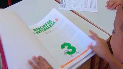 Las familias de Boadilla ya pueden optar a becas para la compra de libros