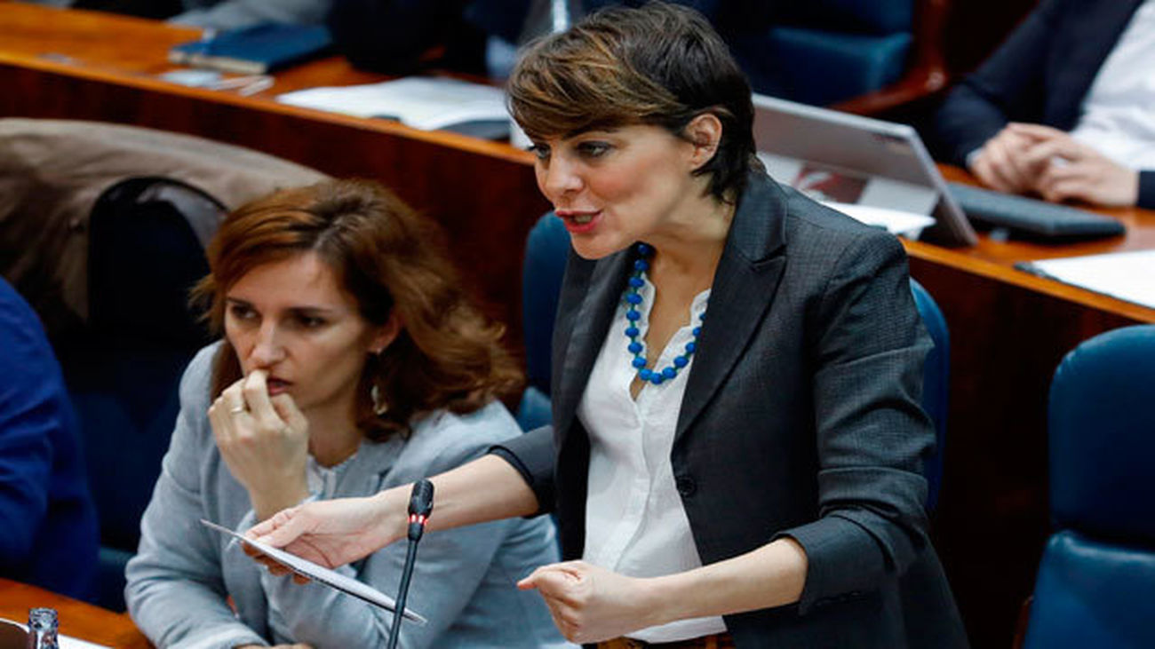 La oposición exige explicaciones "más convincentes" a Cifuentes por la polémica del máster